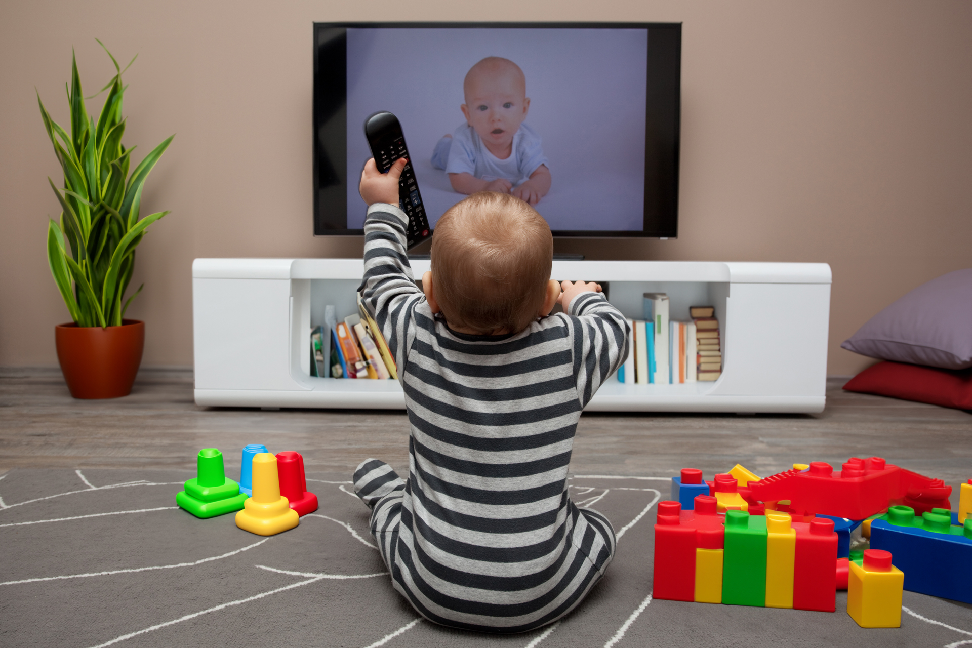 Is TV Bad For Babies The Truth About Early Screen Exposure Community 